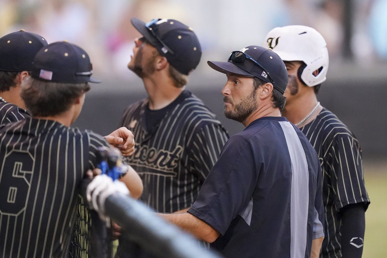 Wednesday baseball: Vincent, Ariton advance to 2A title series