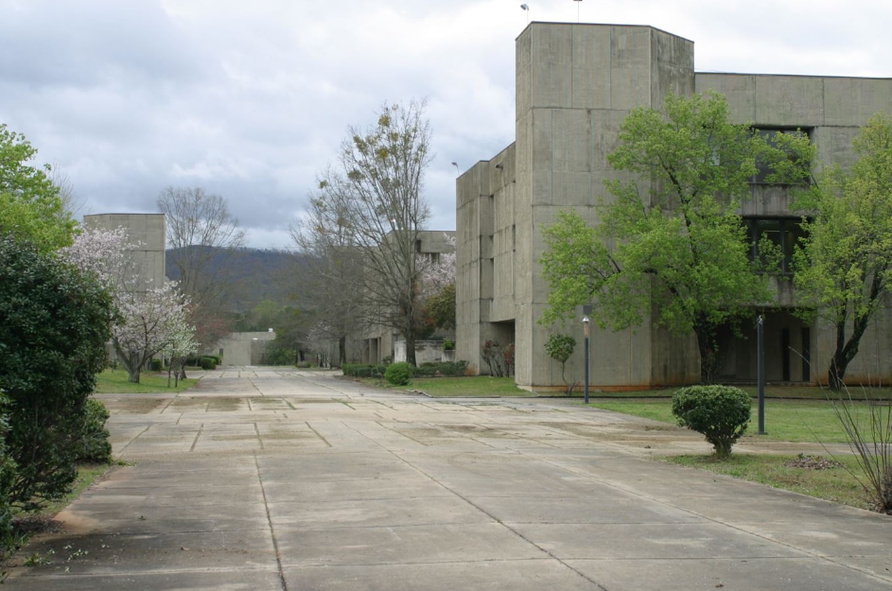 Alabamaâs Cold War-era âstarshipâ military barracks could be yours for $1.5 million