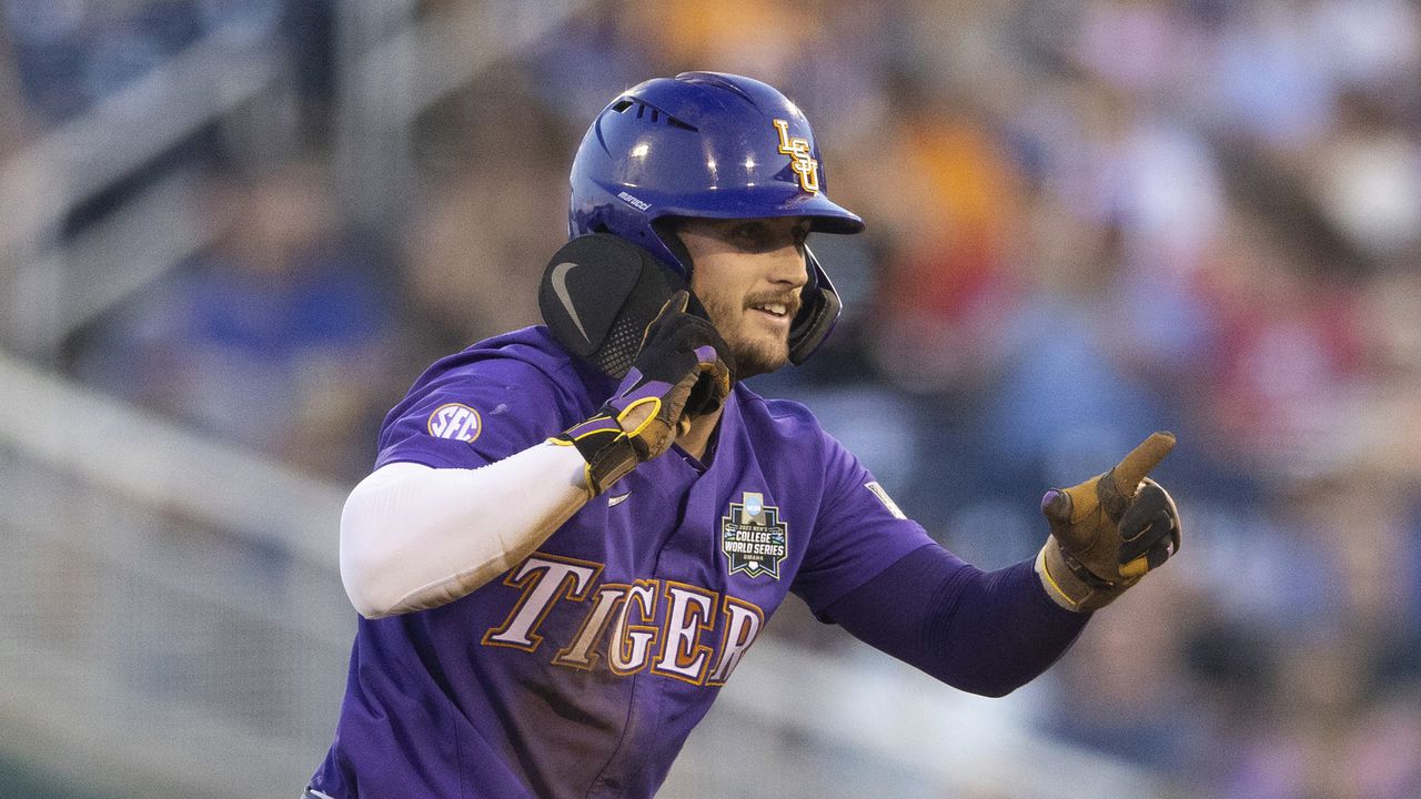 CWSâ LSU-Florida Game 1 live stream (6/24): How to watch Omaha online, TV, time