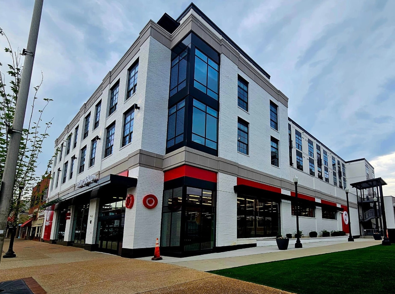 Downtown Auburnâs new Target opening in July is 4-stories high and will have apartments