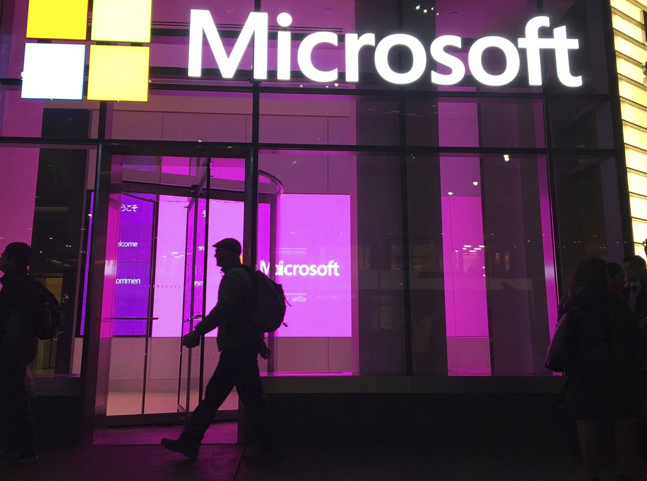 Email not working? Microsoft Outlook reports widespread outage