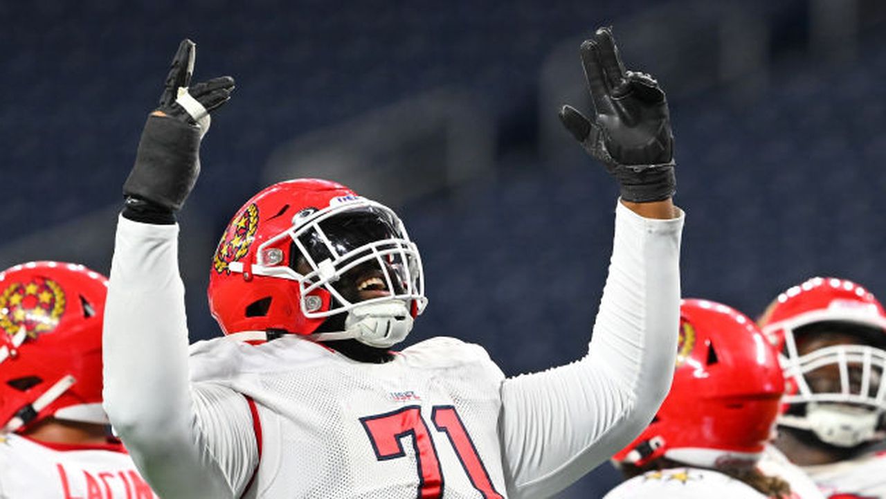Former Auburn lineman makes All-USFL selections