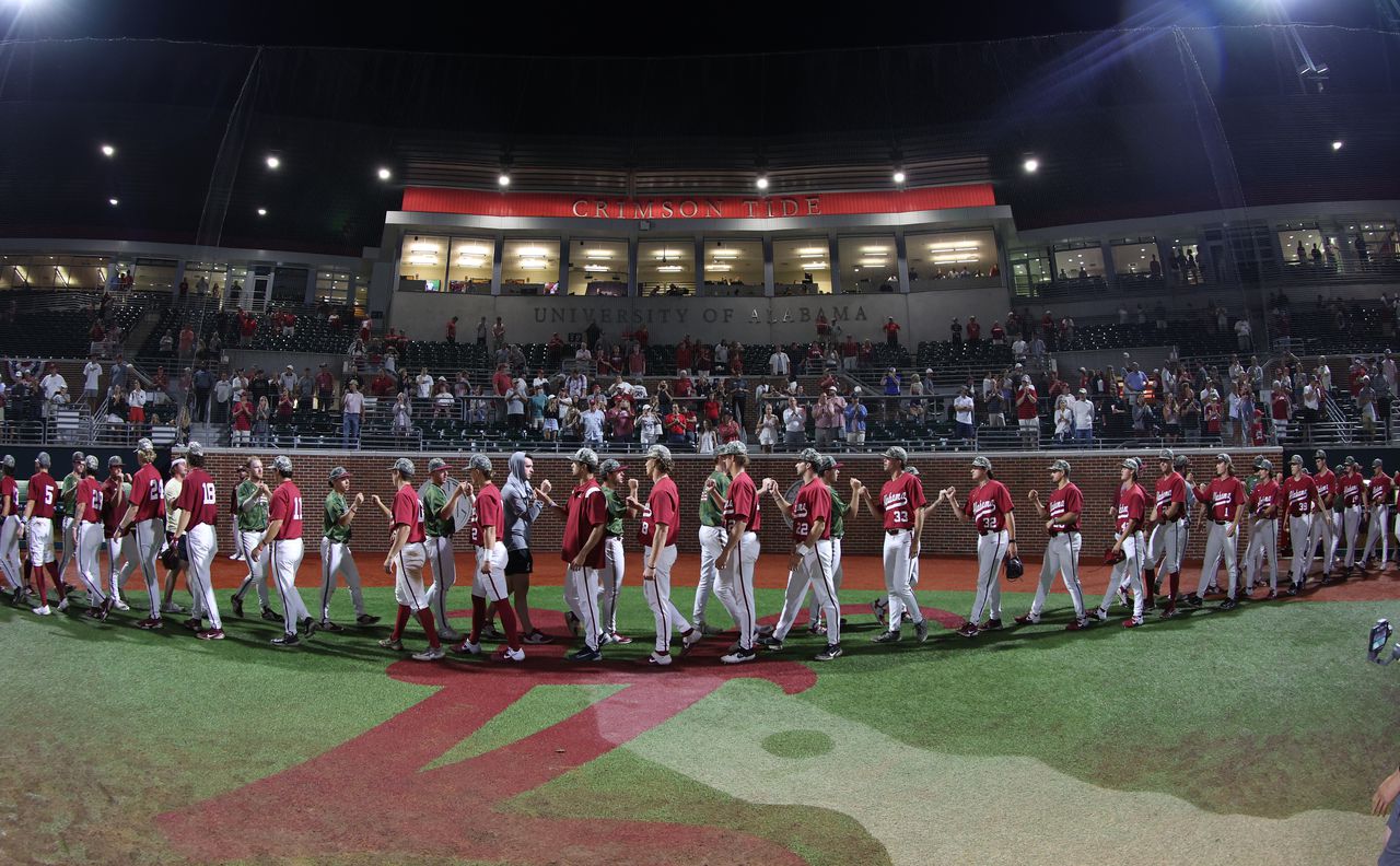 Game time, TV set for Alabama baseballâs super regional