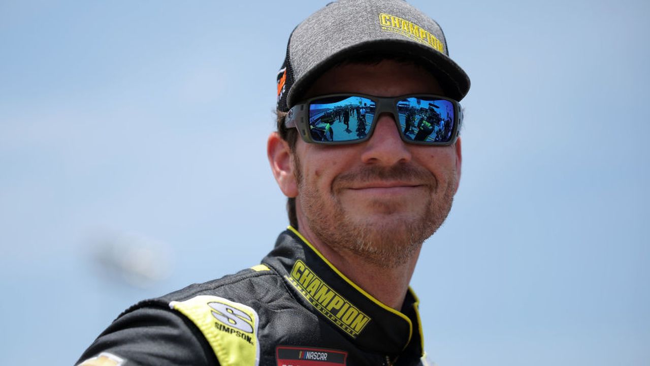 Grant Enfinger racing in NASCARâs top series on Sunday