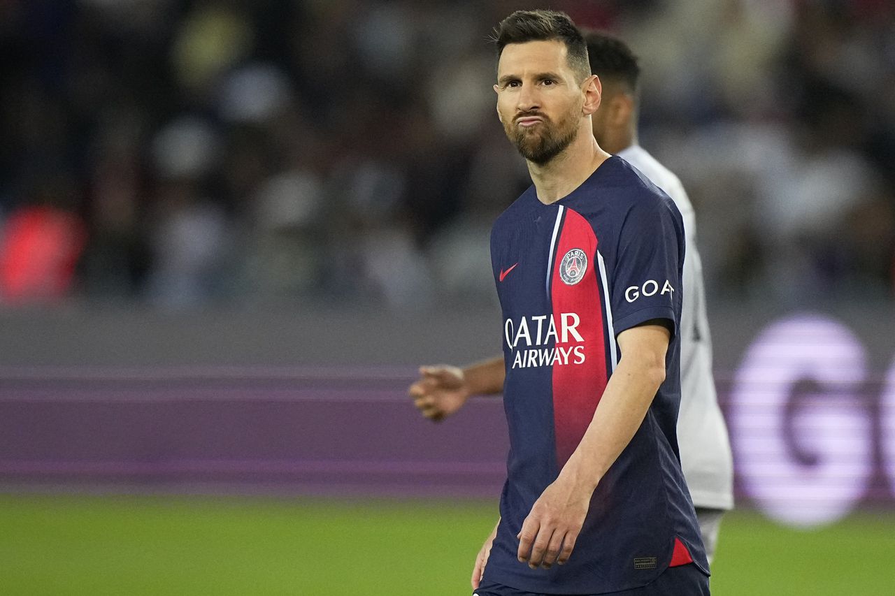 Lionel Messi confirms MLS move: âI made the decision that Iâm going to go to Miamiâ