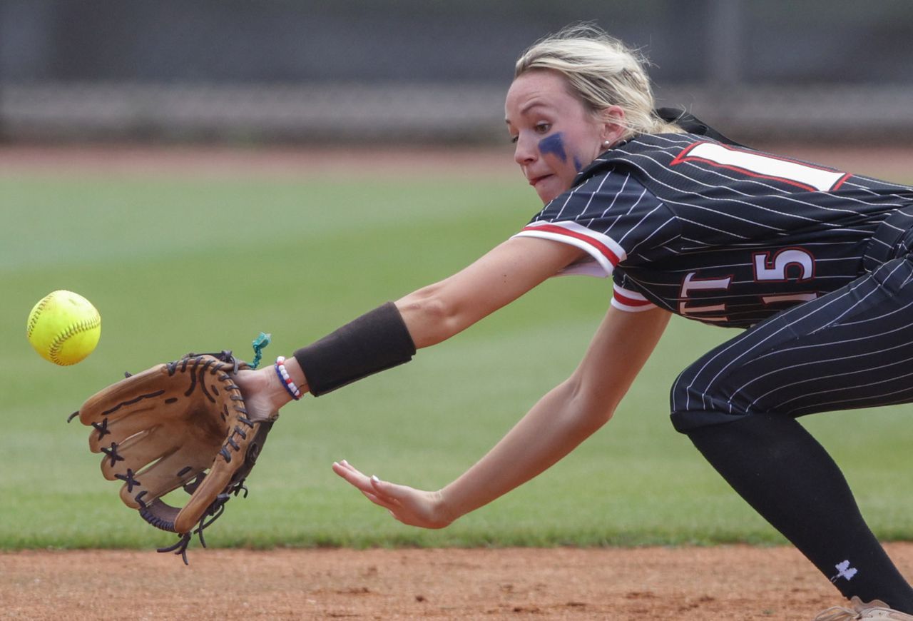 AHSAA 7A Softball Championship