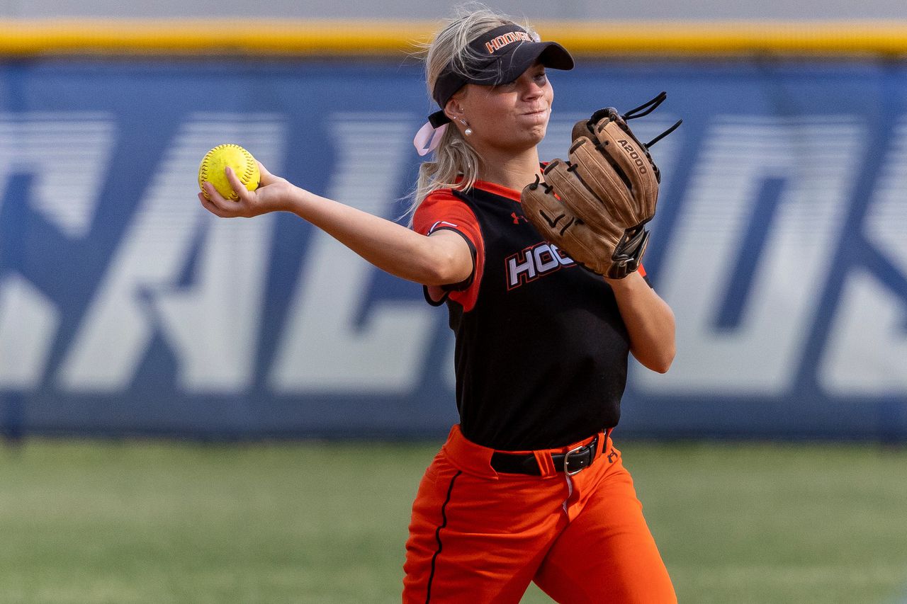 Hoover's Carolyne Hecklinski