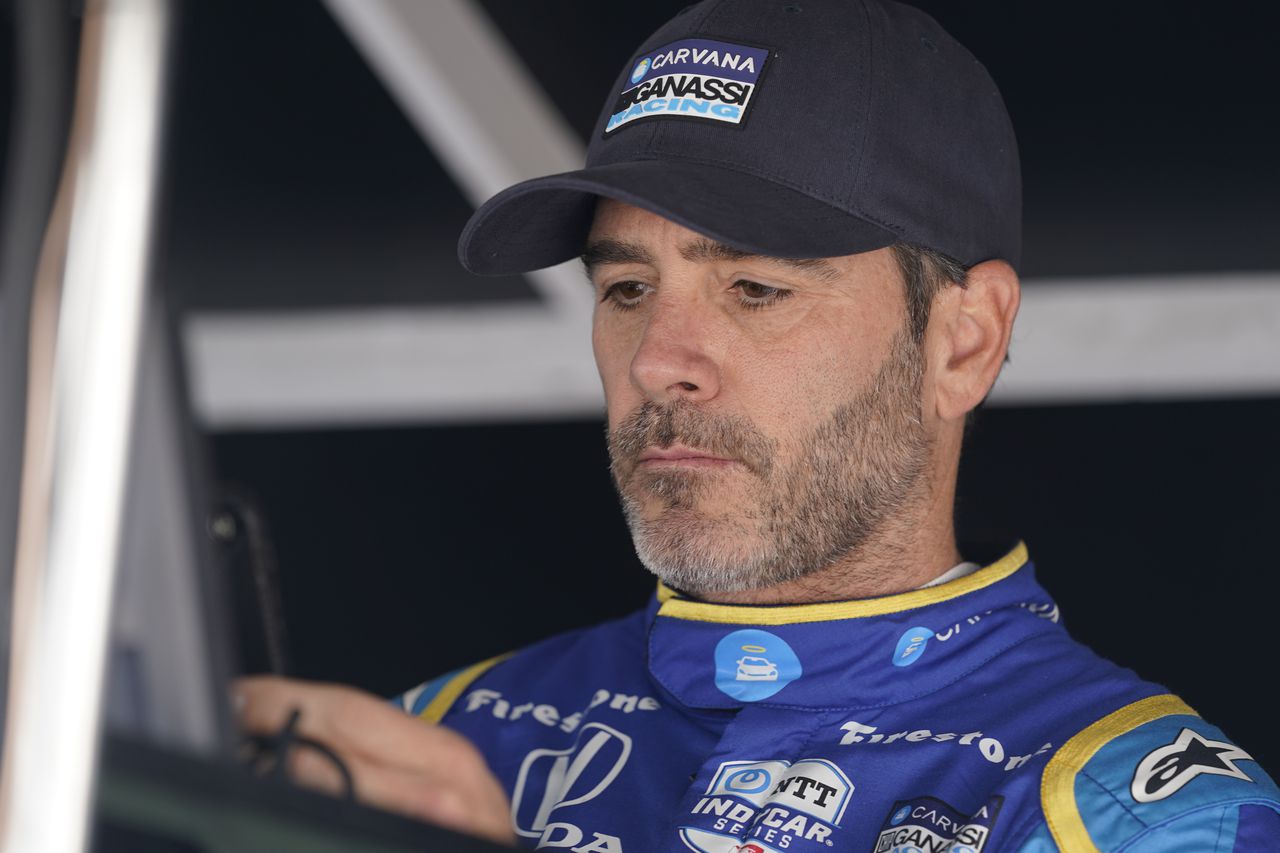 NASCARâs Jimmie Johnsonâs in-laws, nephew dead after possible murder-suicide in Oklahoma
