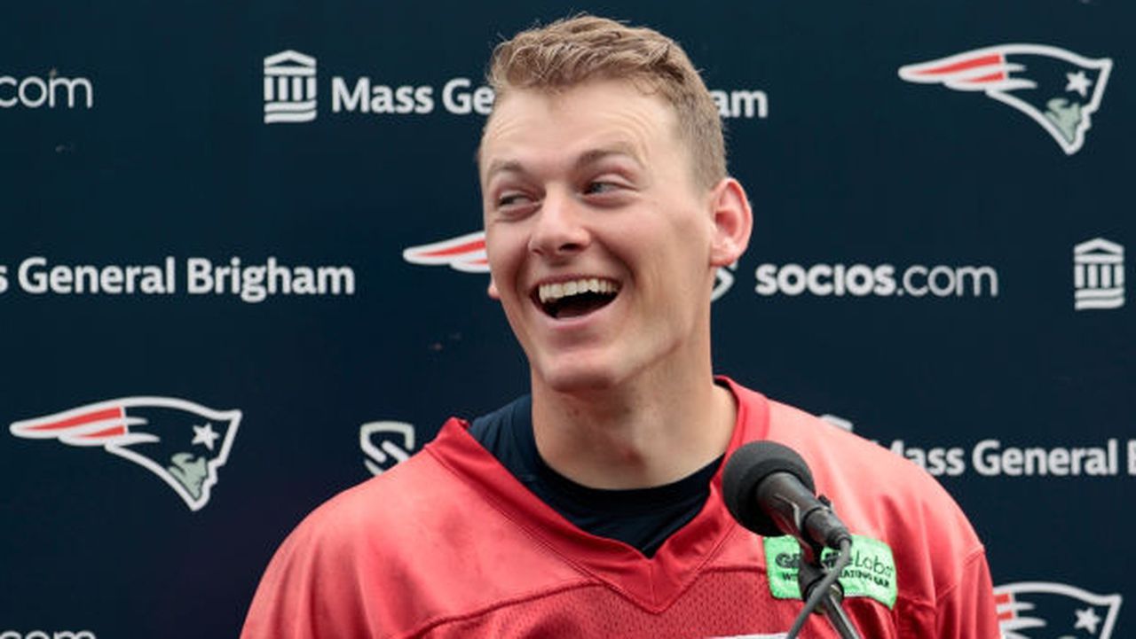 Patriots QB Mac Jones enjoying Bill OâBrienâs âtoolboxâ