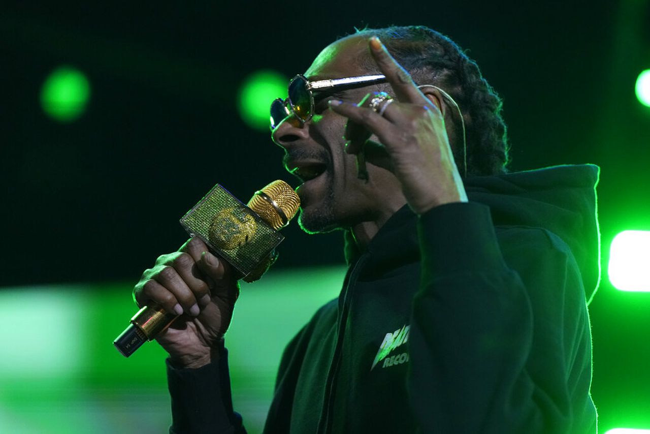 Snoop Dogg to perform entire 'Doggystyle' album (plus more hits) at Huntsville concert