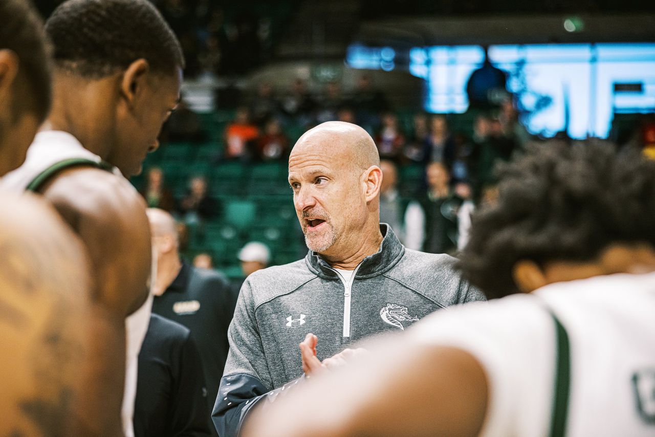 UABâs Andy Kennedy promotes Ryan Cross to associate head coach