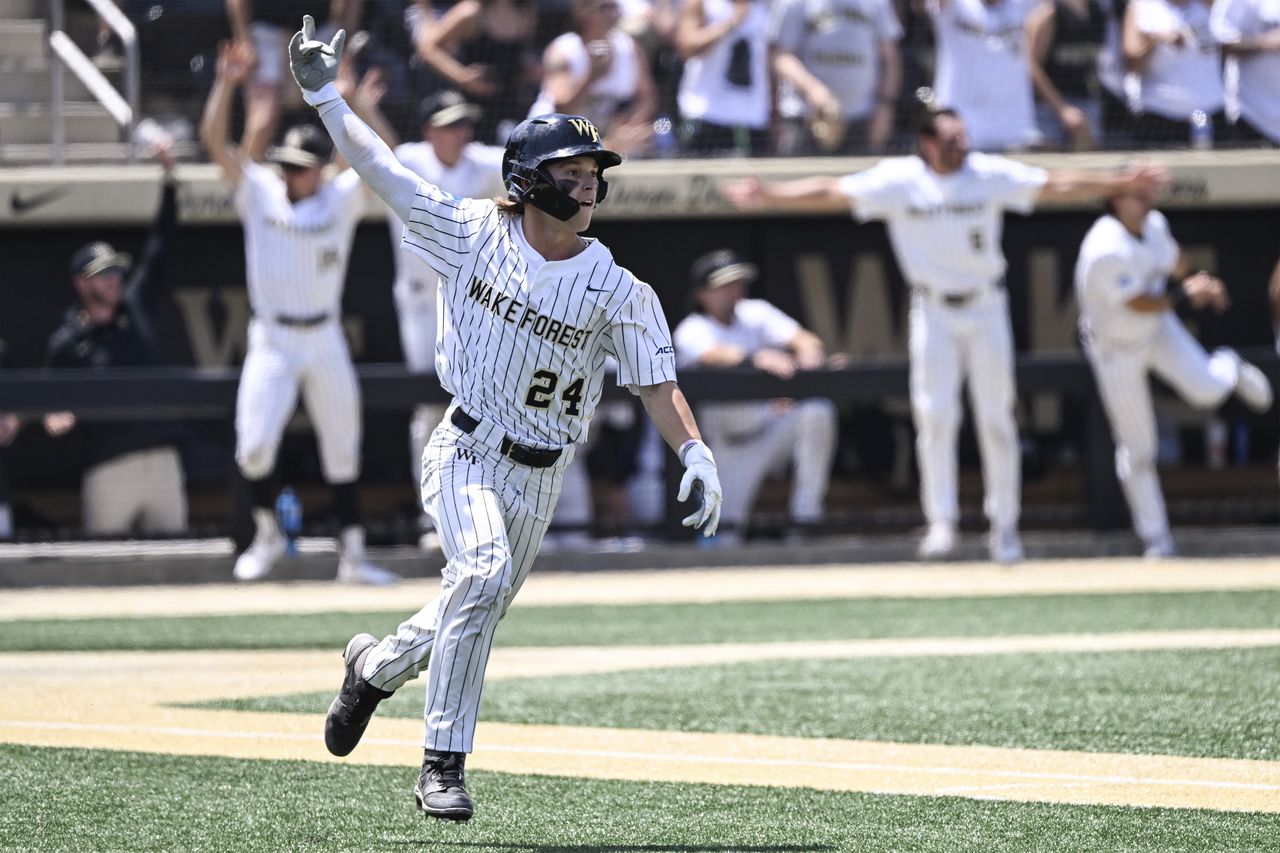 Wake Forest out-homers Alabama, 5-4, in NCAA Super Regional opener