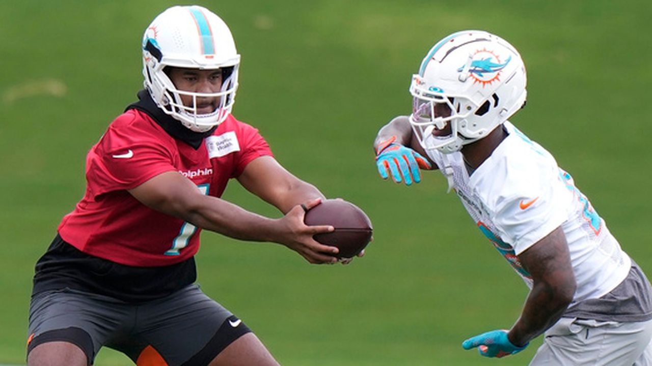 Why does Tua Tagovailoa have a camera on his helmet?