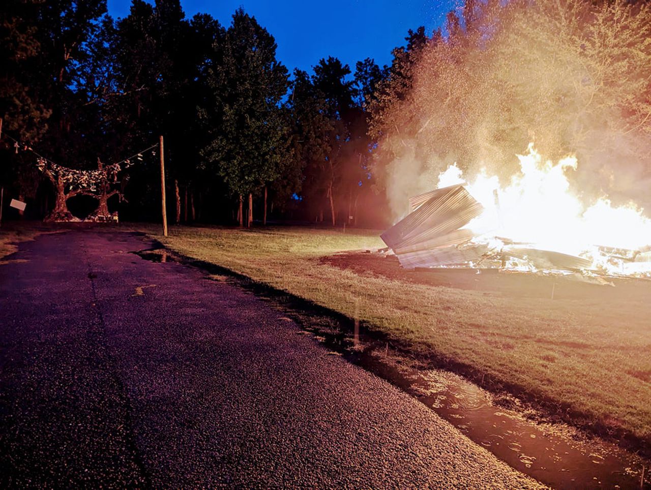 âBig Fishâ set house destroyed by lightning as storms strike Alabama