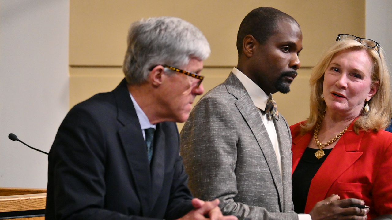 After annexation vote, Mobile to look at ending police and fire services for 71,000 residents