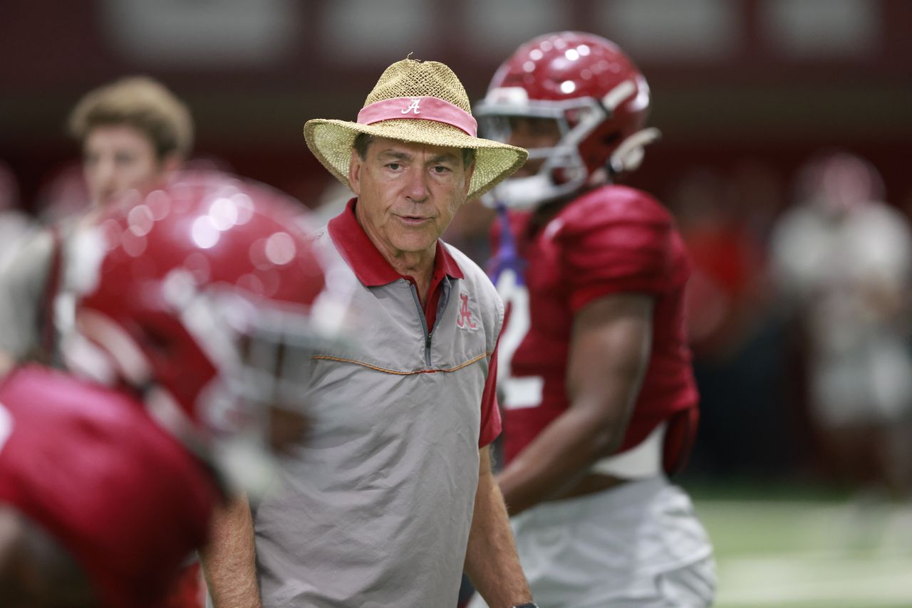 Alabama football lands commitment from four-star tight end Caleb Odom