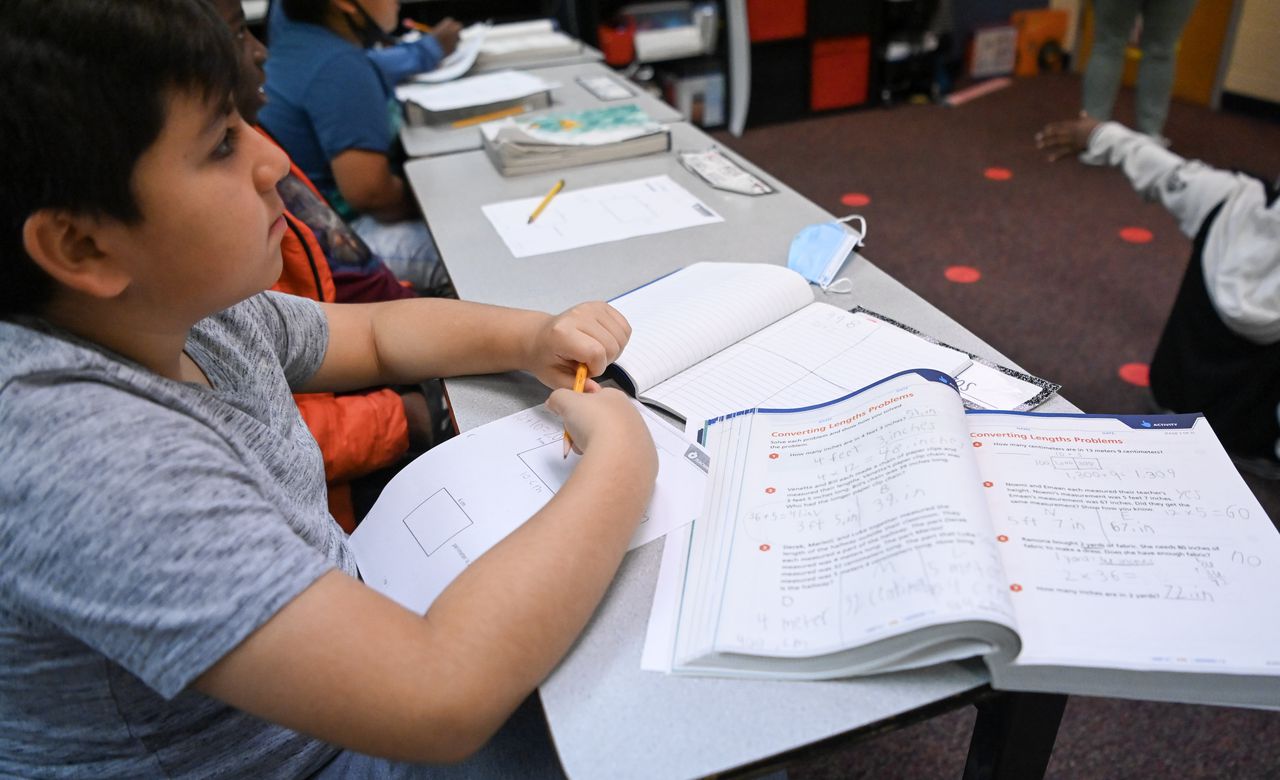 Alabama students improve on math, science, reading proficiency