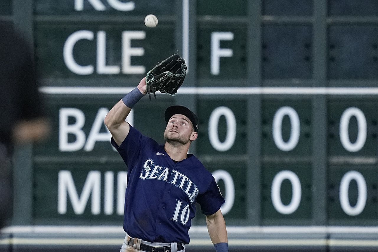 Astros-Mariners MLB 2023 live stream (7/8), watch online