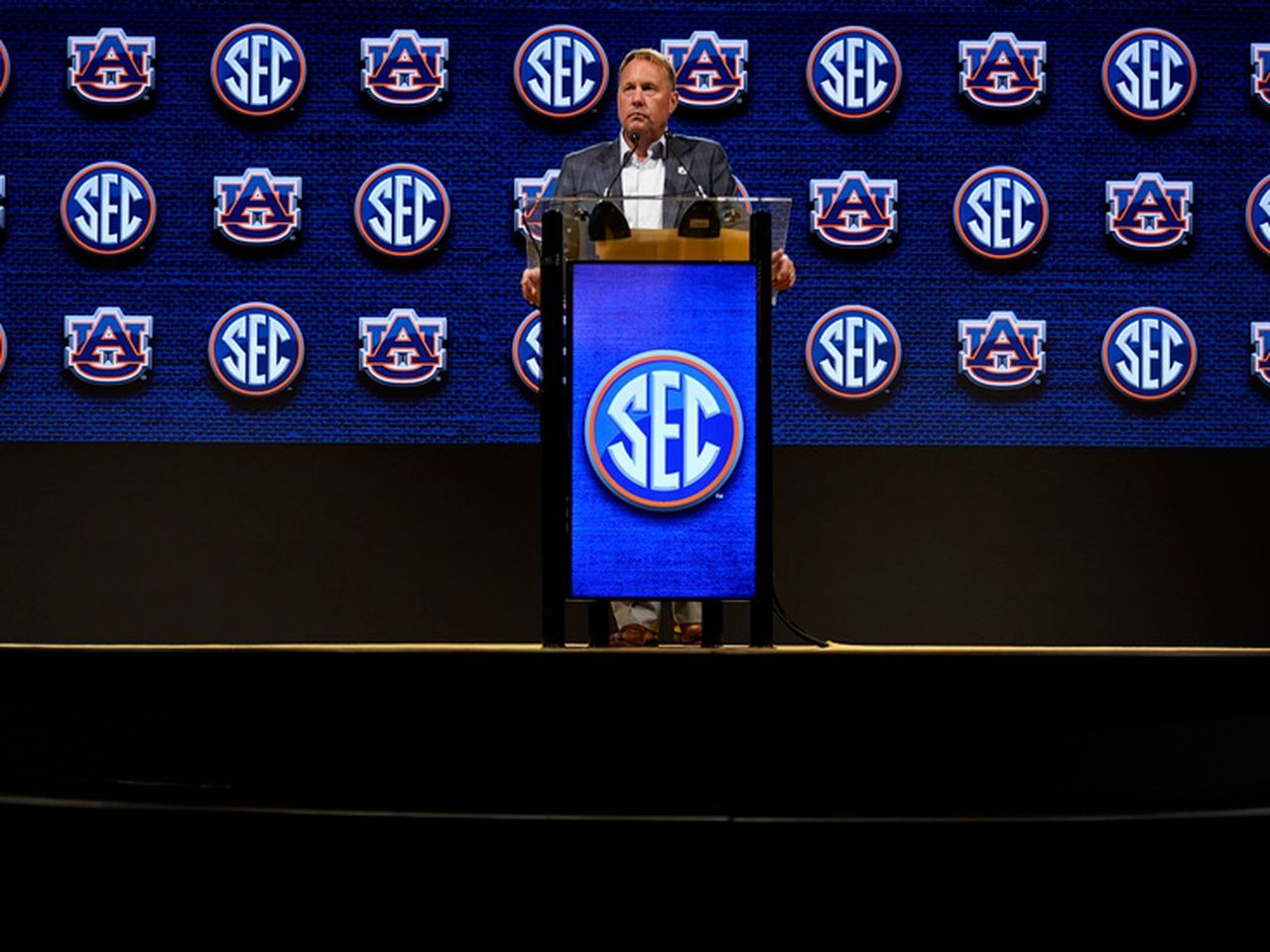 Auburn injury and roster updates, DeMario Tolan: Notes from Hugh Freeze at SEC Media Days