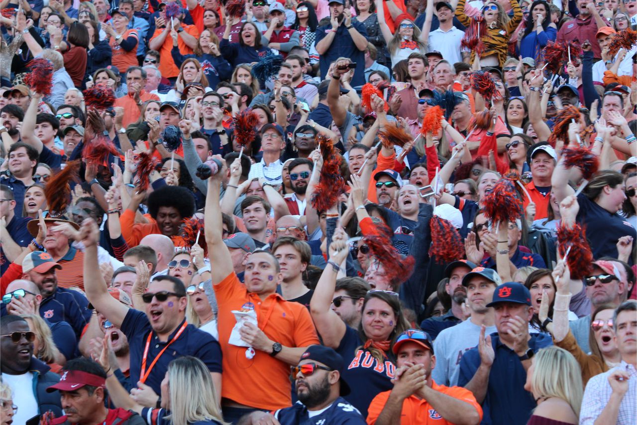 Auburnâs Hugh Freeze âglad to be on the home sidelineâ of Jordan-Hare Stadium
