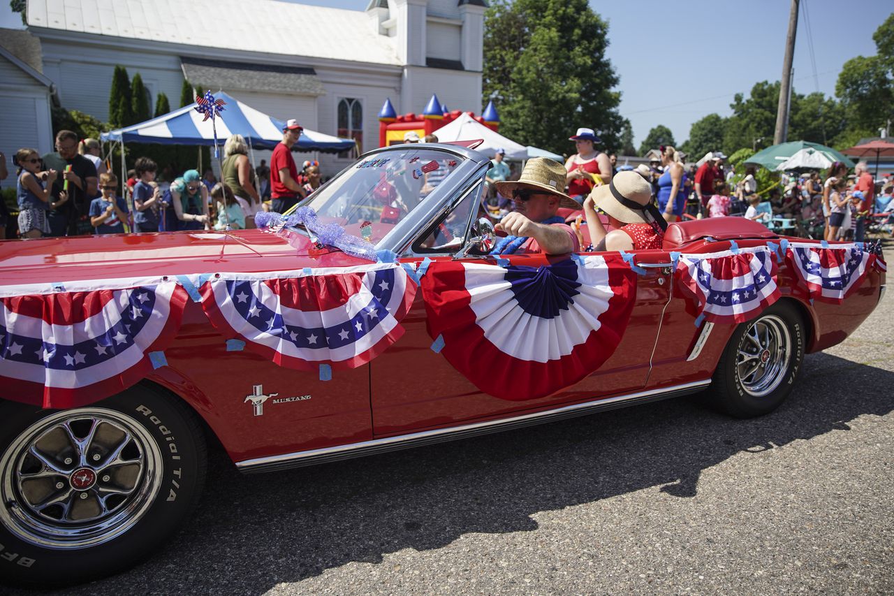 Beth Thames: 4th of July parade tradition