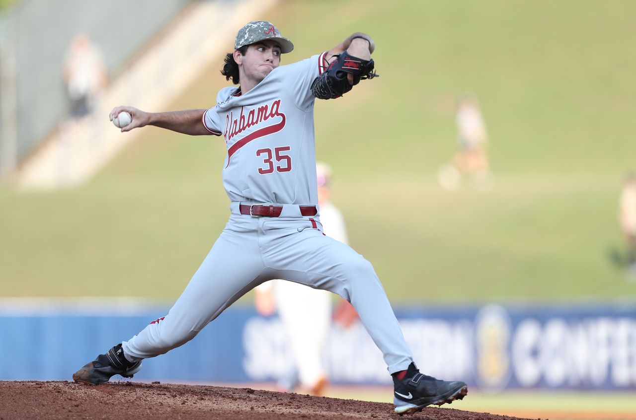 Former Alabama pitcher Luke Holman staying in SEC, transferring to LSU