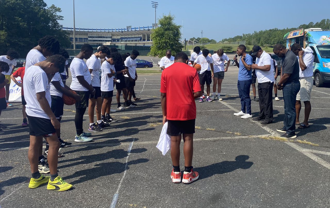 How a Jefferson County basketball tournament is teaching young people about conflict resolution