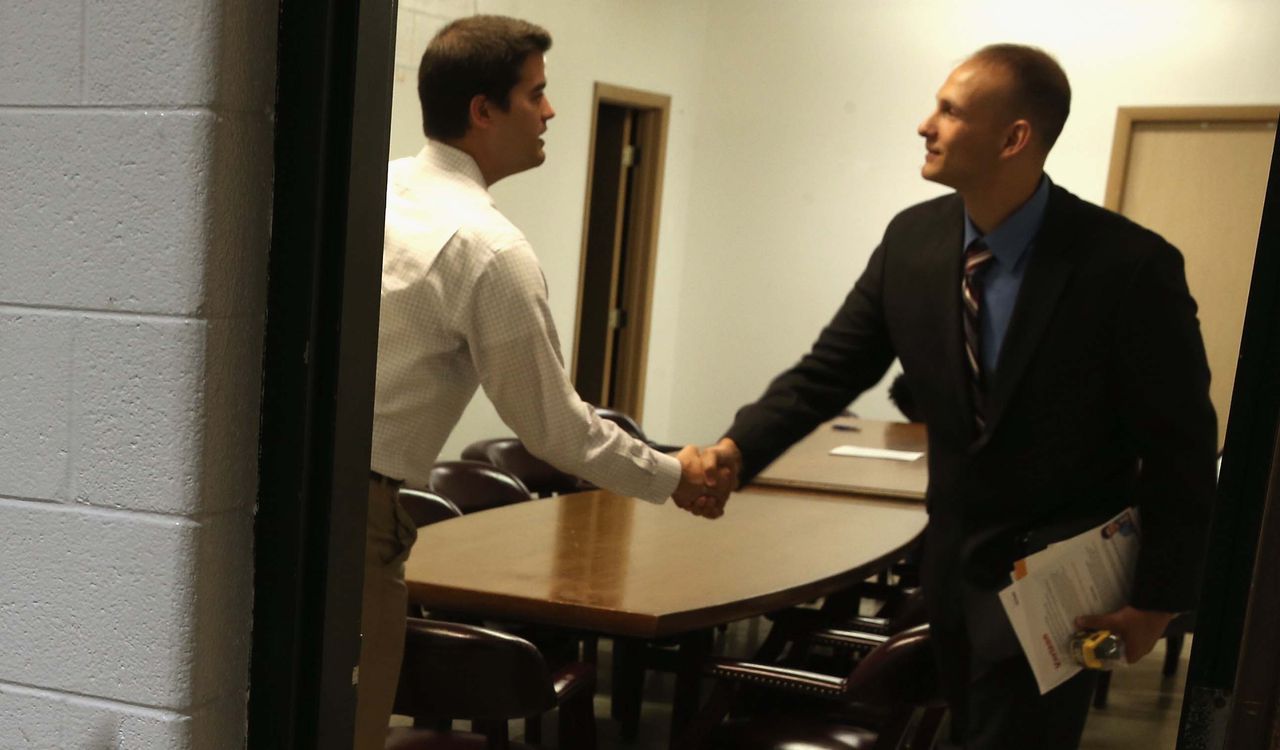 How to close a job interview with meaningful questions