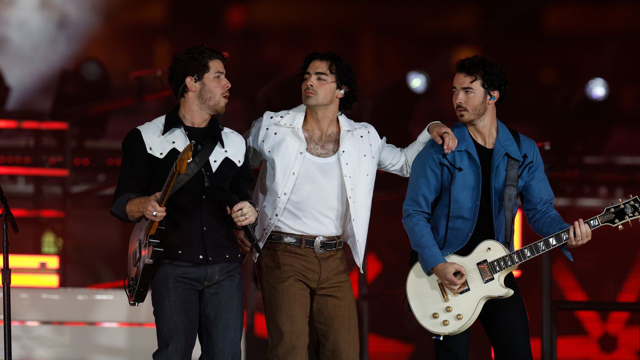 Jonas Brothers add 50 tour dates, including Atlanta, Nashville; Hereâs how to get tickets