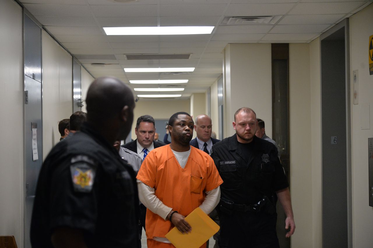 Judge wonât delay trial of man accused in 2019 Huntsville police slaying