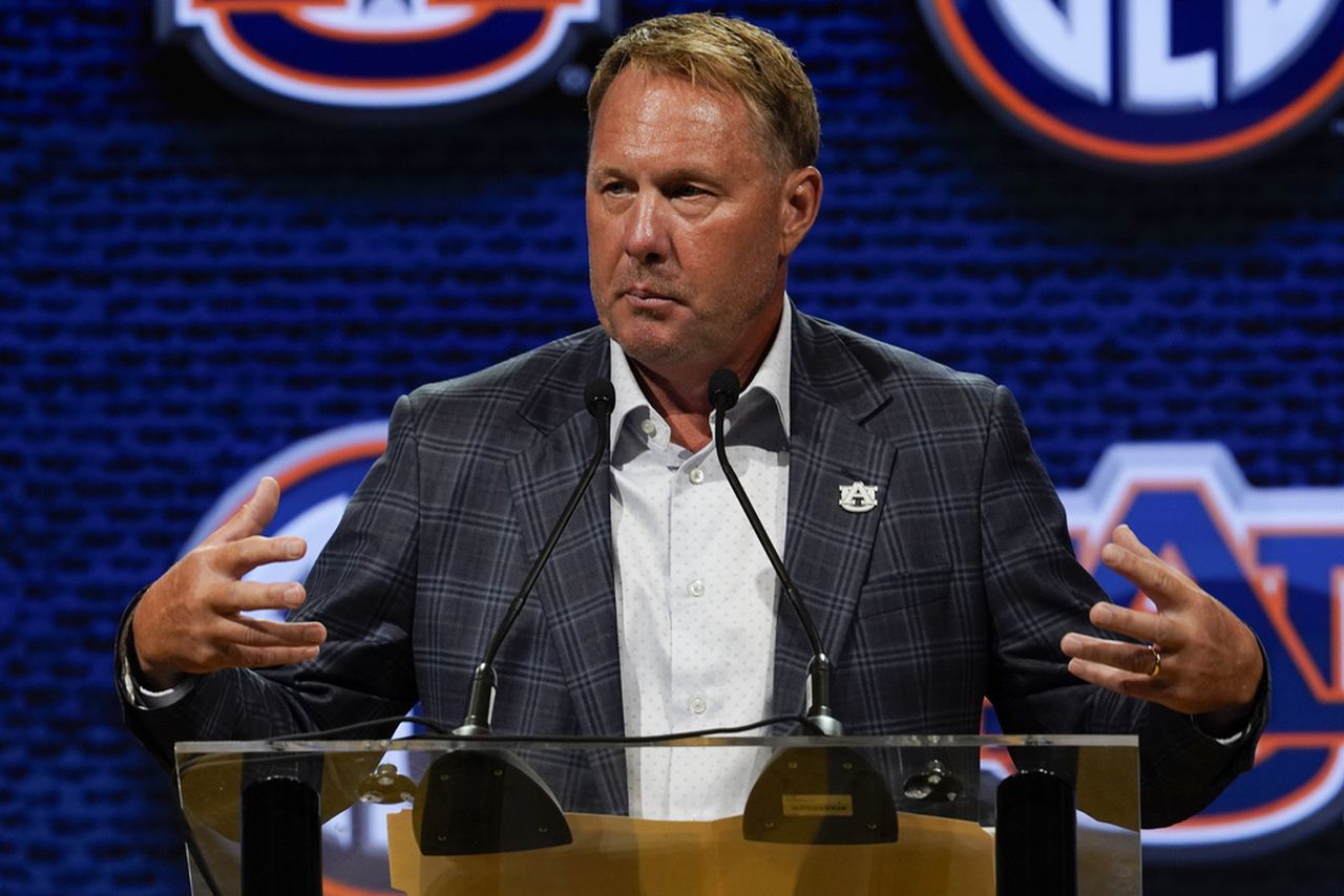 Kevin Scarbinsky: Hugh Freezeâs humble brag