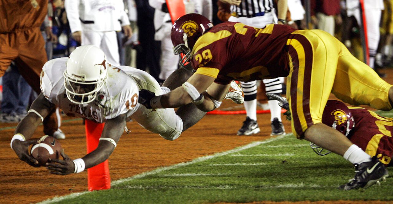 SEC hype video welcomes Texas, Oklahoma, features clips of college greats, Matthew McConaughey