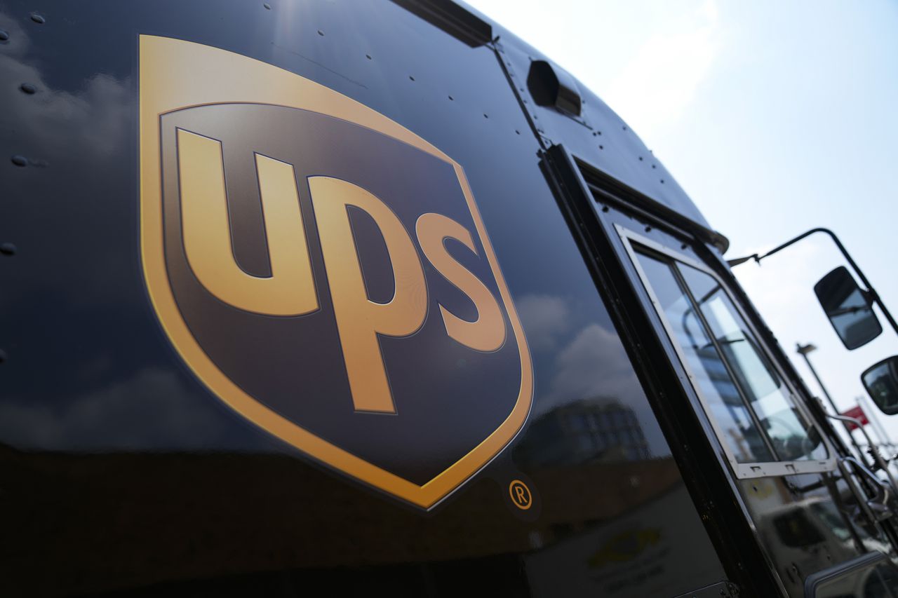 UPS headed for strike? Teamsters talks breakdown in all-night negotiation