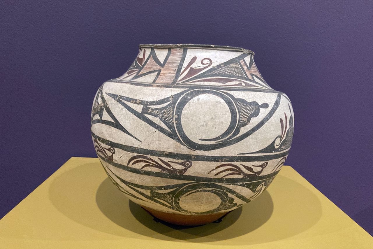 Vermont museum is gifted 200-plus pieces of Native American art