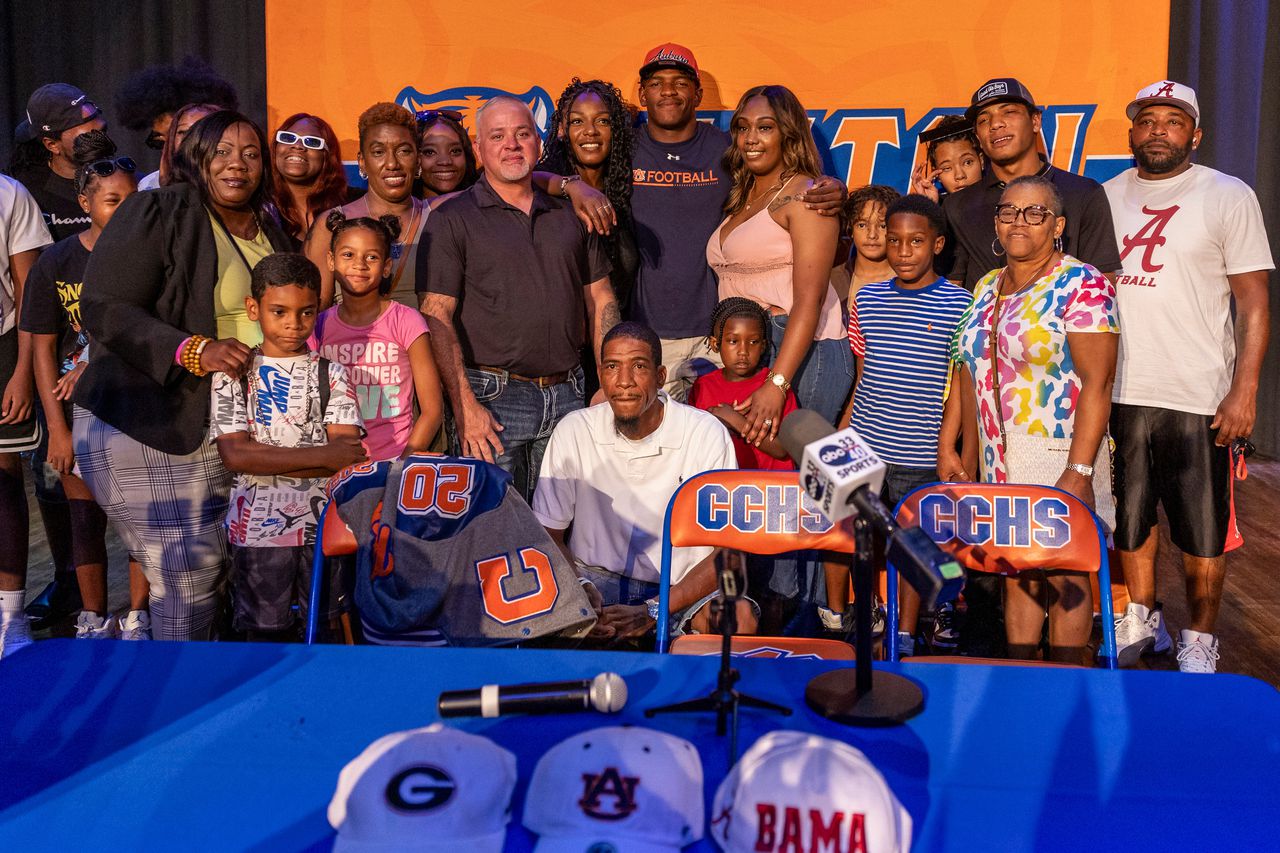 What to know about new Auburnâs 5-star commit Demarcus Riddick