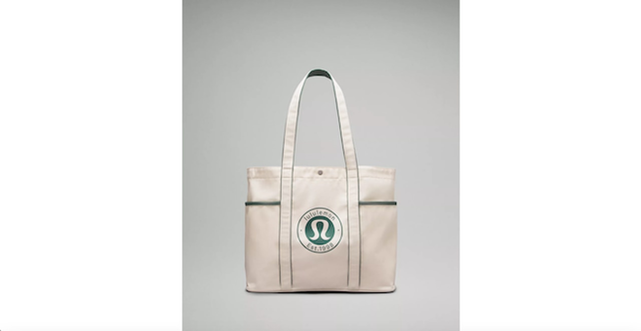 Daily Multi-Pocket Canvas Tote Bag 20L