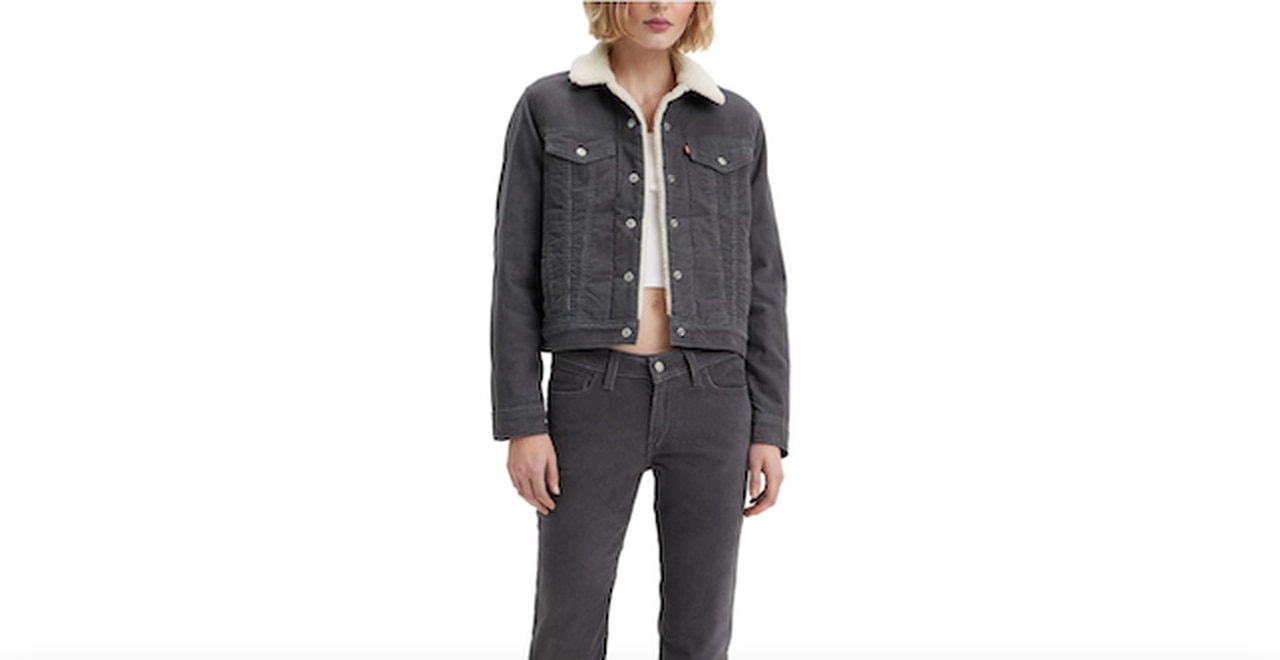 Levi’s Women’s Original Sherpa Trucker Jackets