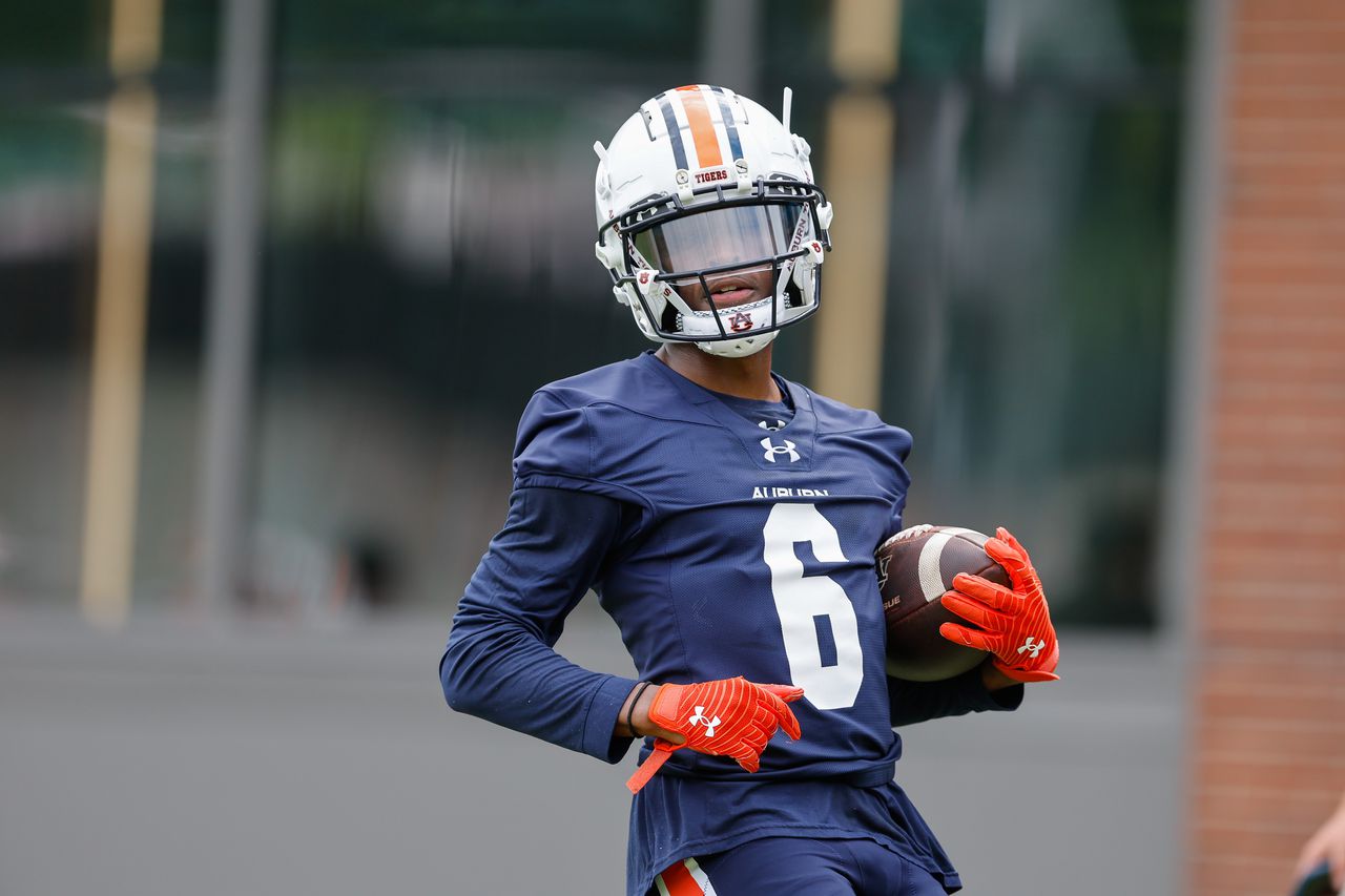 3 takeaways from Auburn footballâs first 2023 depth chart