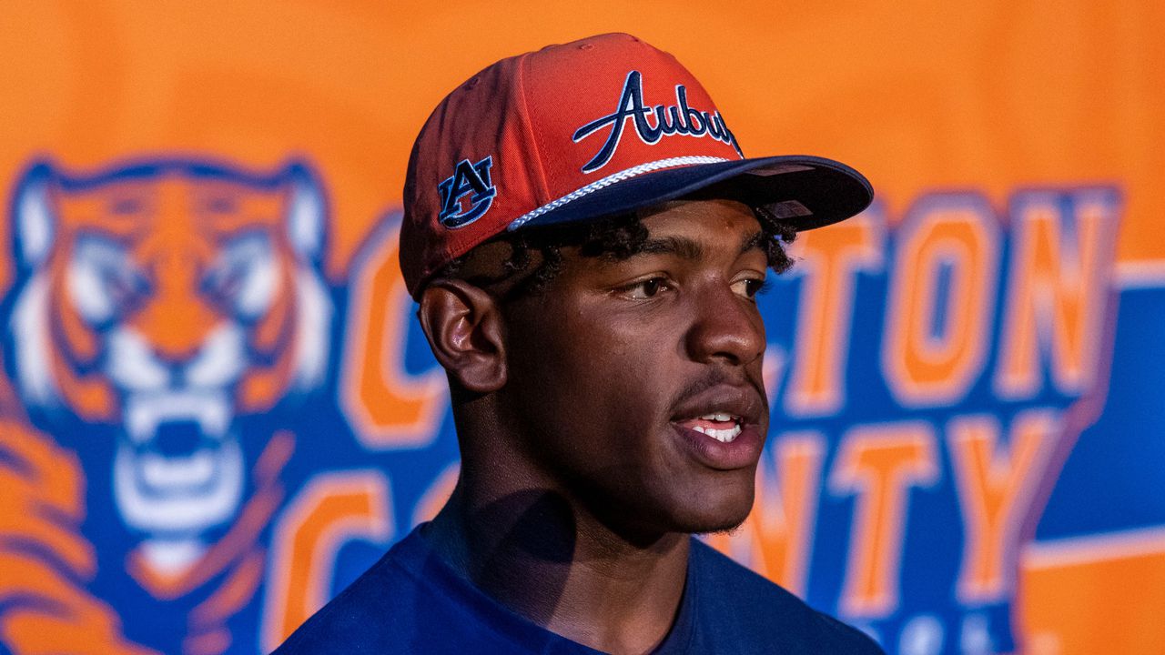 A-List No. 1: How big was Demarcus Riddick's flip to Auburn?