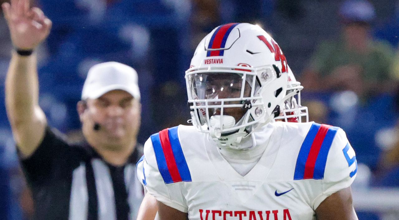 A-List No. 9: Vestavia Hillsâ Jordan Ross features attributes of elite defender