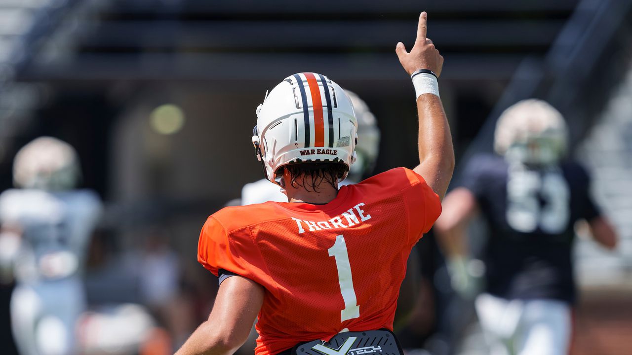 âThatâs a really good comparisonâ: Auburnâs Freeze compares Payton Thorne to his past QBs