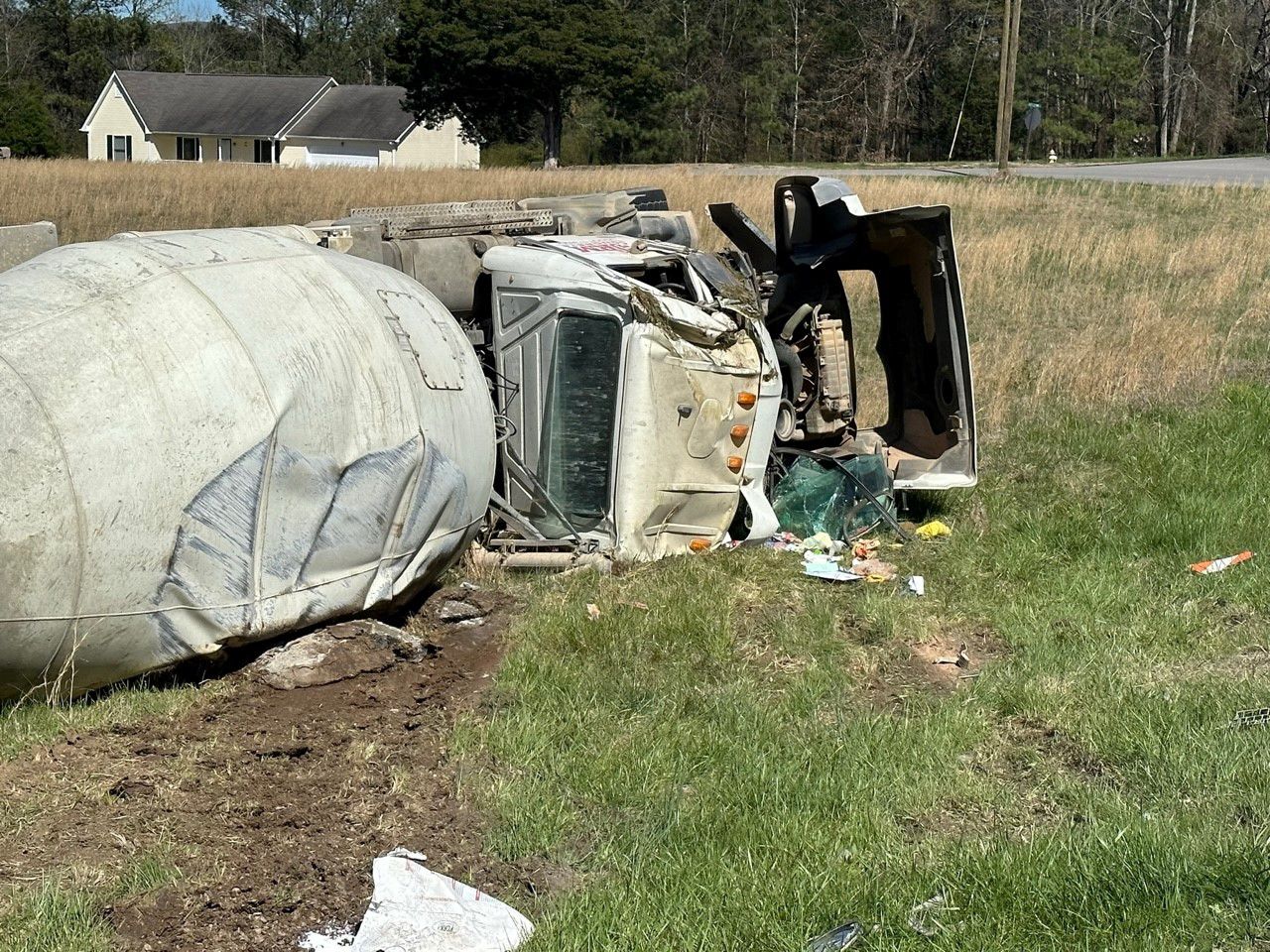 Accidents at proposed Huntsville subdivisionâs entry could be deadly, residents say