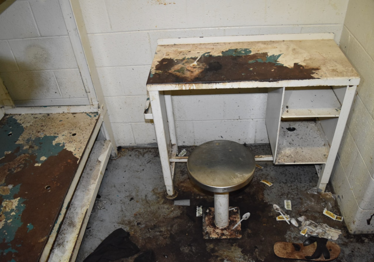 At least 13 inmates have now died at this bug-infested Atlanta jail under DOJ investigation