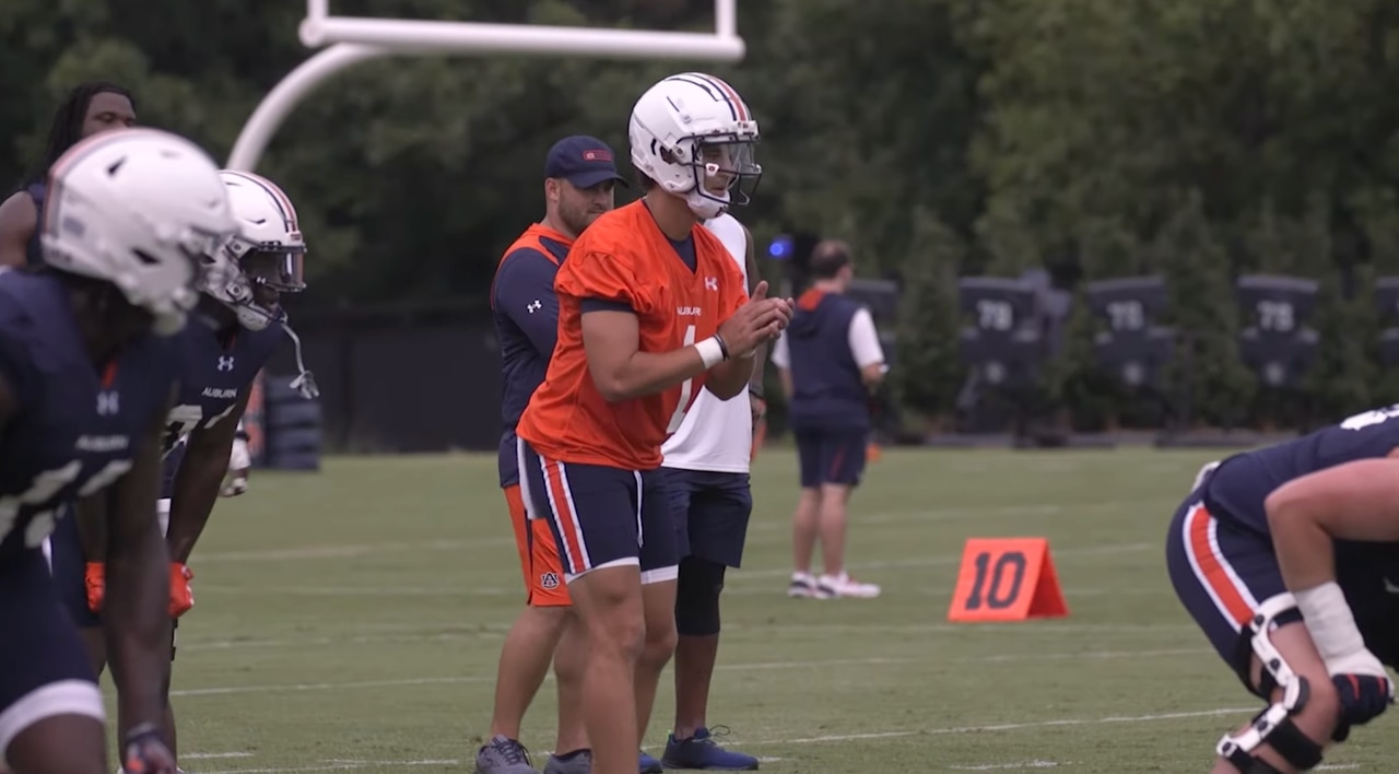 Auburnâs quarterback battle begins with Payton Thorne taking first snaps