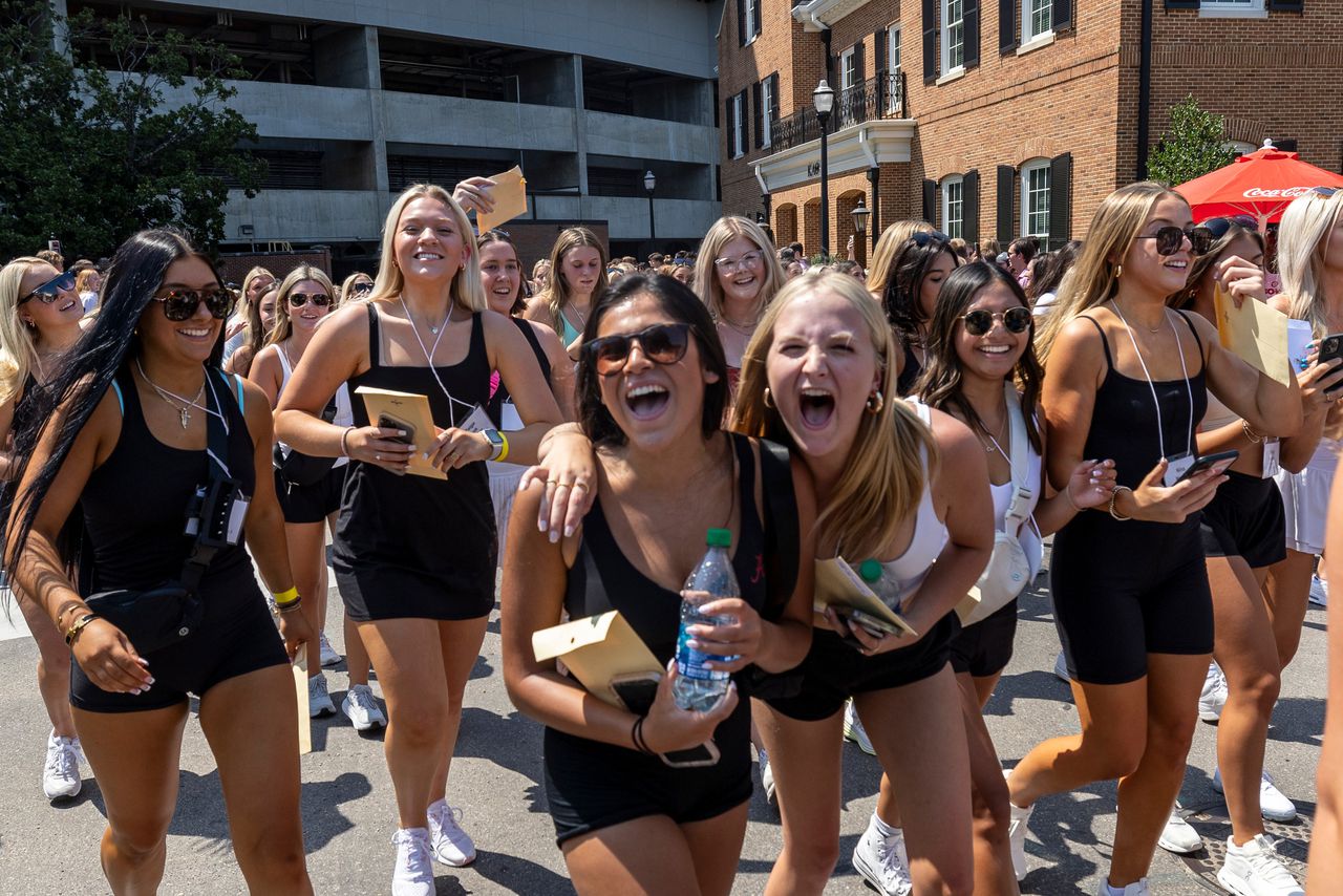 Bama Rush 2023: See this yearâs Bid Day photos