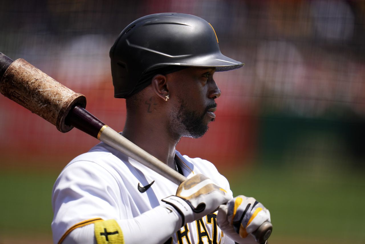 Brewers-Pirates MLB 2023 live stream (8/3), watch online