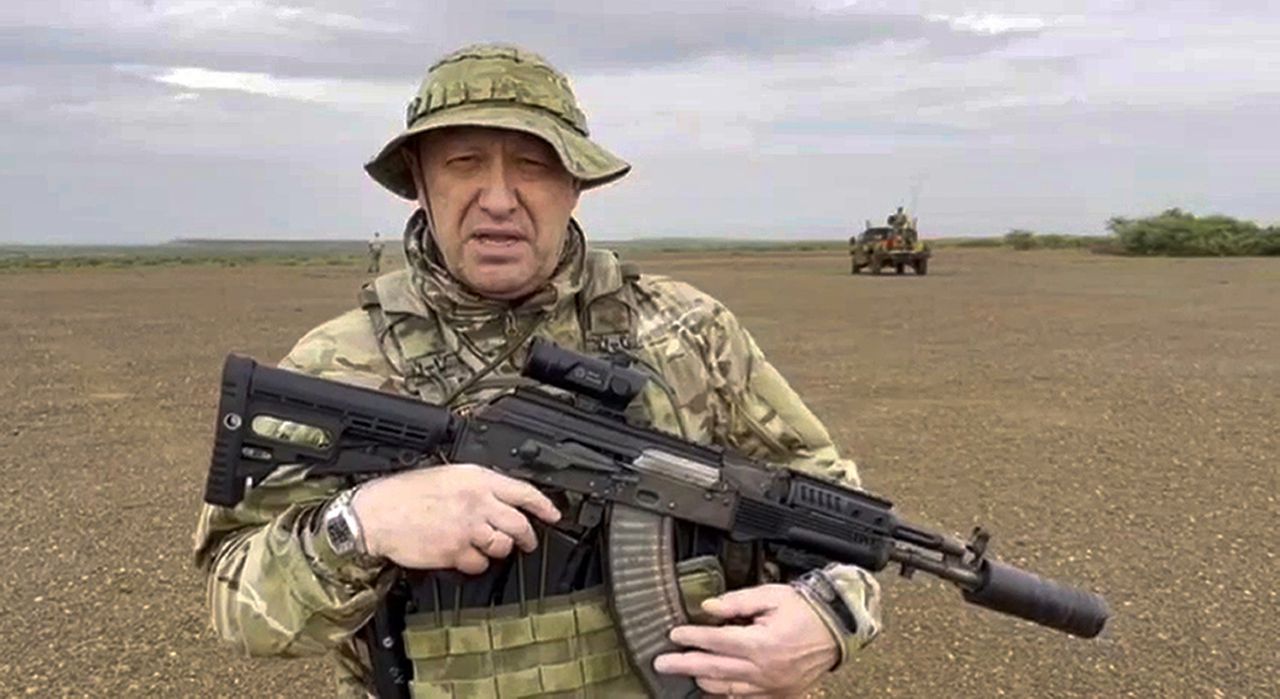 Crash killing Yevgeny Prigozhin, Wagner leaders sends clear message: Russia a âsprawling mafiaâ