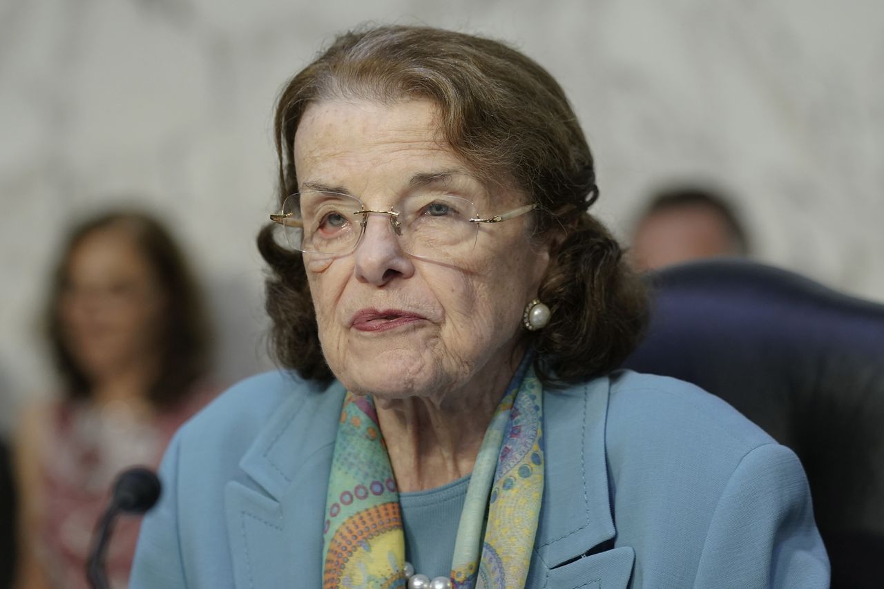 Dianne Feinstein hospitalized after fall at her San Francisco home