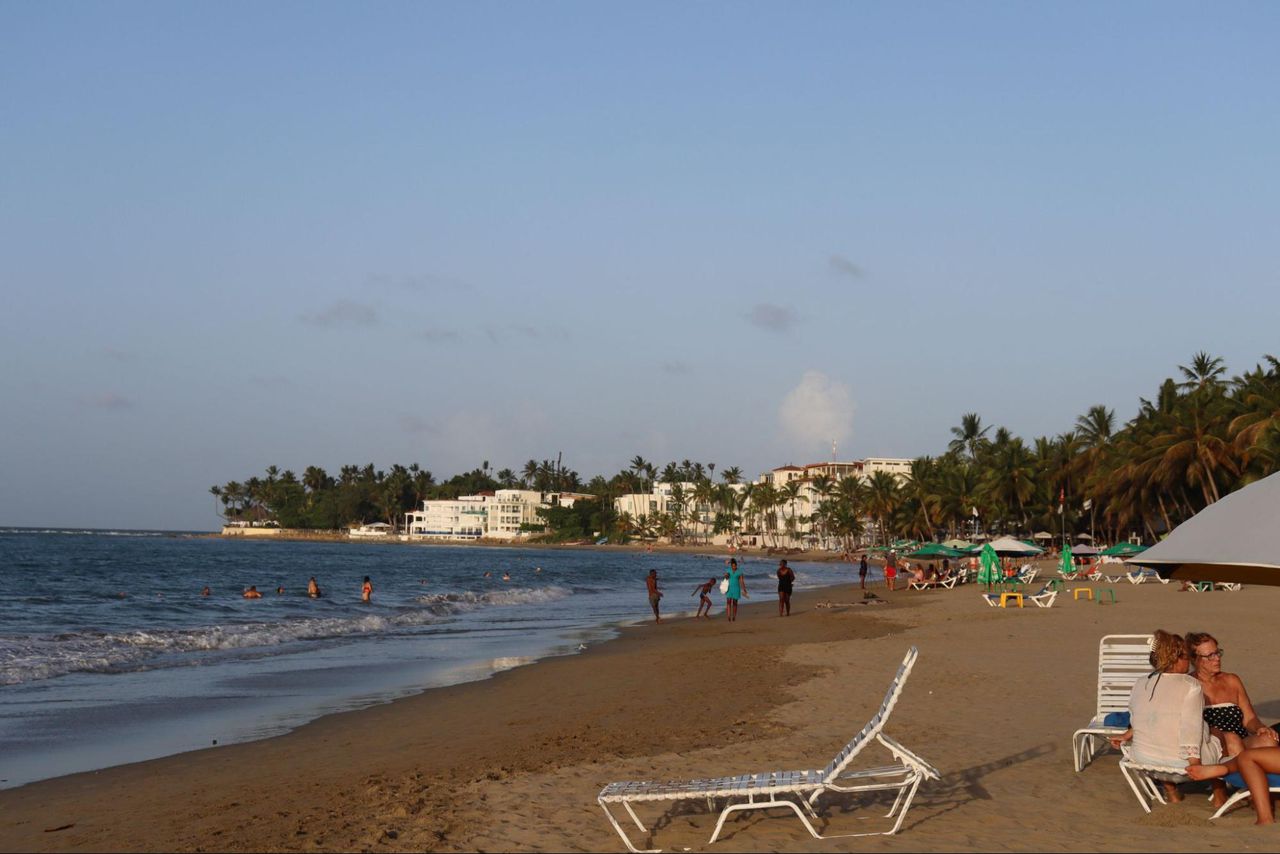 Digital nomads in a beachfront Dominican town for Palabra