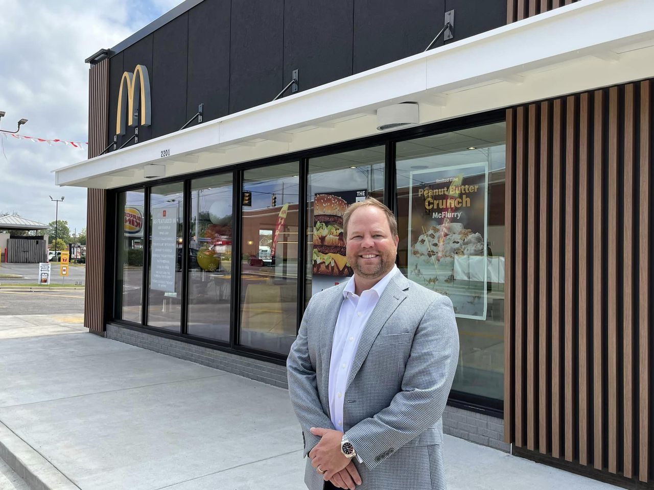 Five Points West McDonaldâs reopens after 2-month closure for renovation